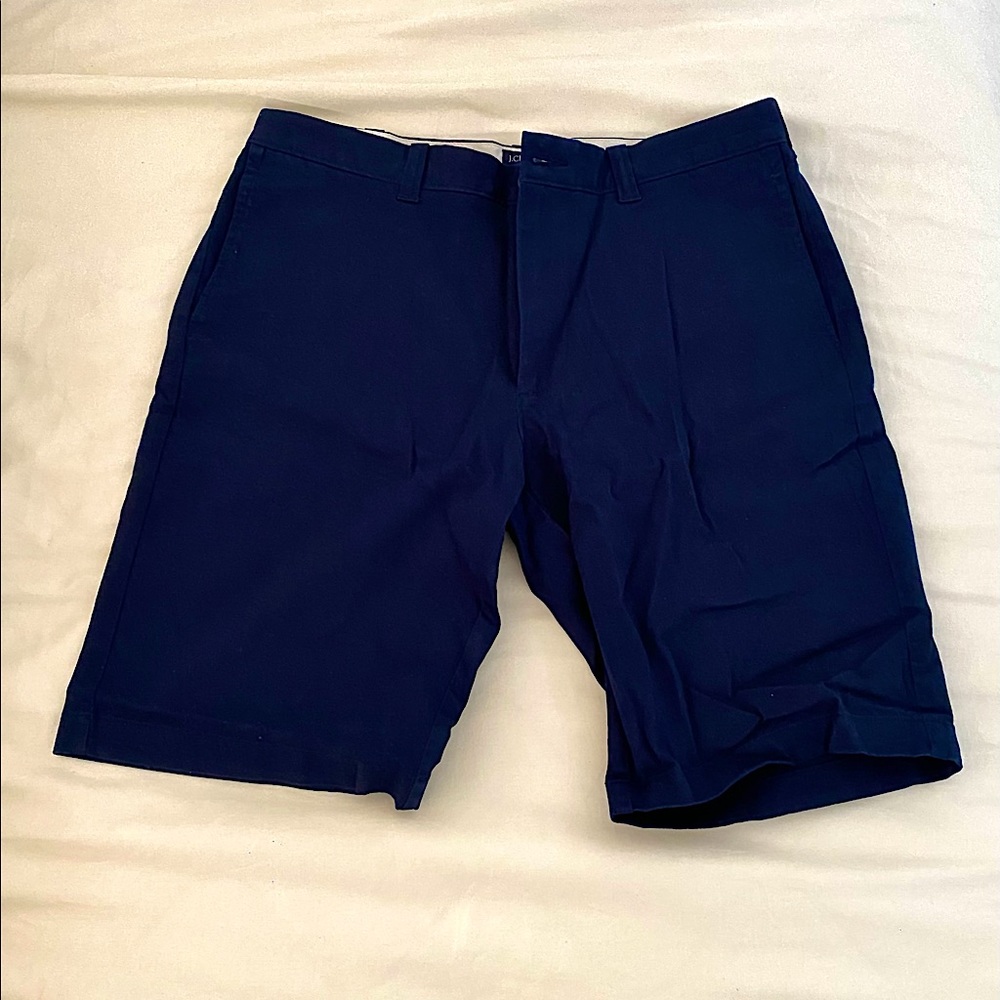 J. Crew Rivington men’s navy khaki short